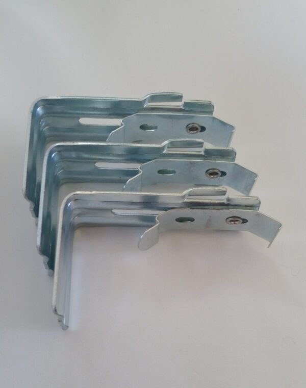 3 Qty: Vertical Blind L Brackets with Clips- All Steel